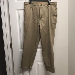 Lee Carefree Stretch khakis